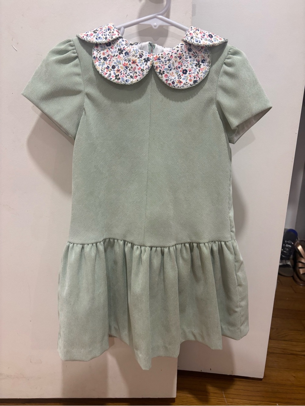 Girls mint dress with scalloped collar